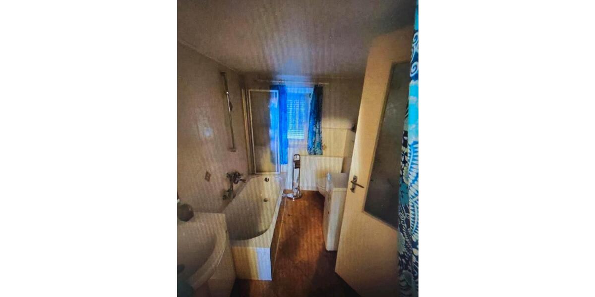 Einfamilienhaus Hohenstein-Ernstthal Ernstthal - 9 Zimmer, 116 m&sup2;, 110.000&euro; | Angebot:25893494