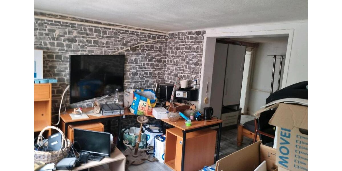 Mehrfamilienhaus, Wohnhaus Wesselburen - 5 Zimmer, 175 m&sup2;, 125.000&euro; | Angebot:27023253