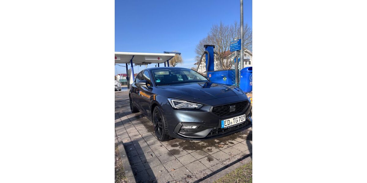 Seat Leon 81.000 km 16.600 &euro; Fraunberg 85447
