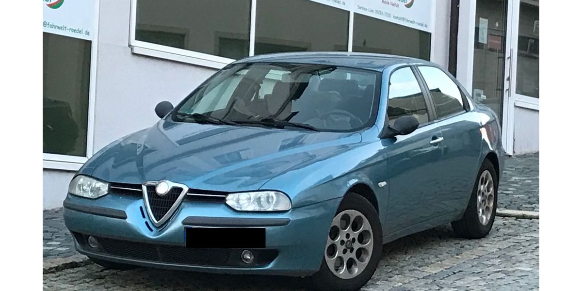 Alfa Romeo 156 110.900 km 3.400 &euro; München 81249