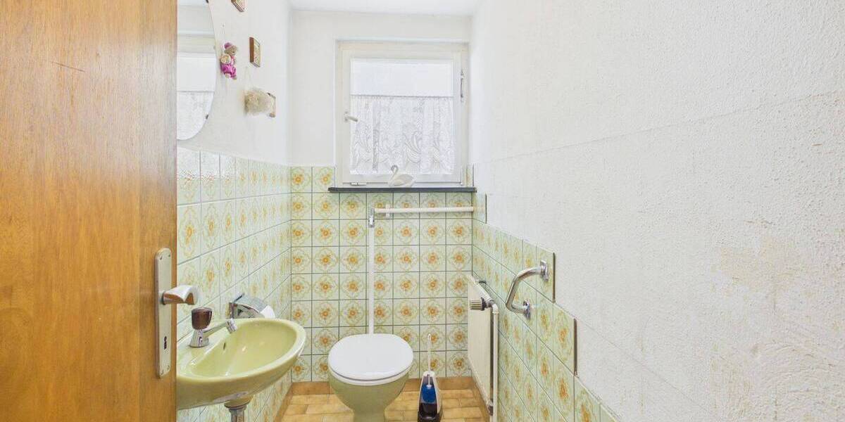 Mehrfamilienhaus, Wohnhaus Blumberg Riedböhringen - 9 Zimmer, 149 m&sup2;, 298.000&euro; | Angebot:26366587