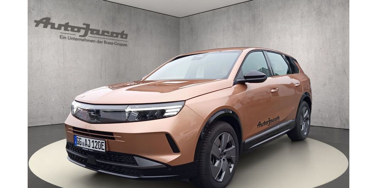 Opel Grandland (X) 15.555 km 37.950 &euro; Rüsselsheim 65428