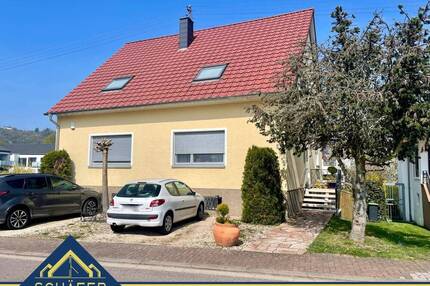 Gepflegtes Einfamilienhaus in schöner Wohngegend von Felsberg zu verkaufen