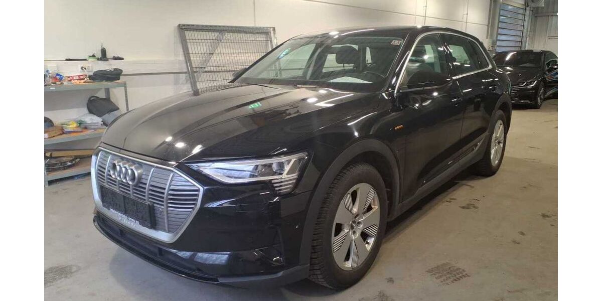 Audi e-tron 195.000 km 17.900 &euro; Suhl 98529