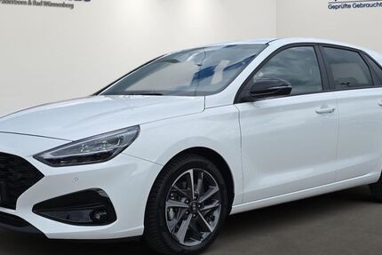 Hyundai i30 5.600 km 21.990 &euro; Paderborn 33106