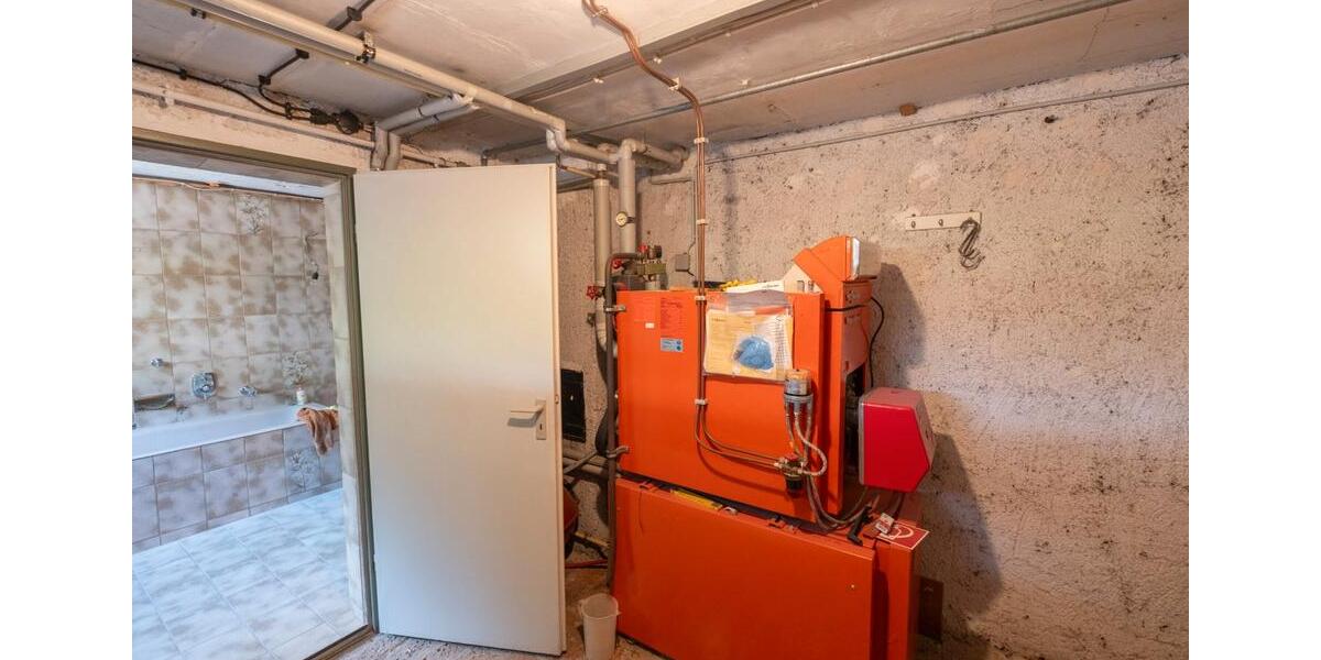 Doppelhaushälfte Albstadt Gemarkung Onstmettingen - 7 Zimmer, 155 m&sup2;, 115.000&euro; | Angebot:26902394