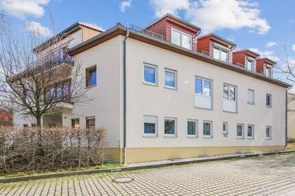 Büro in Neustadt 788 € 120.56 m²