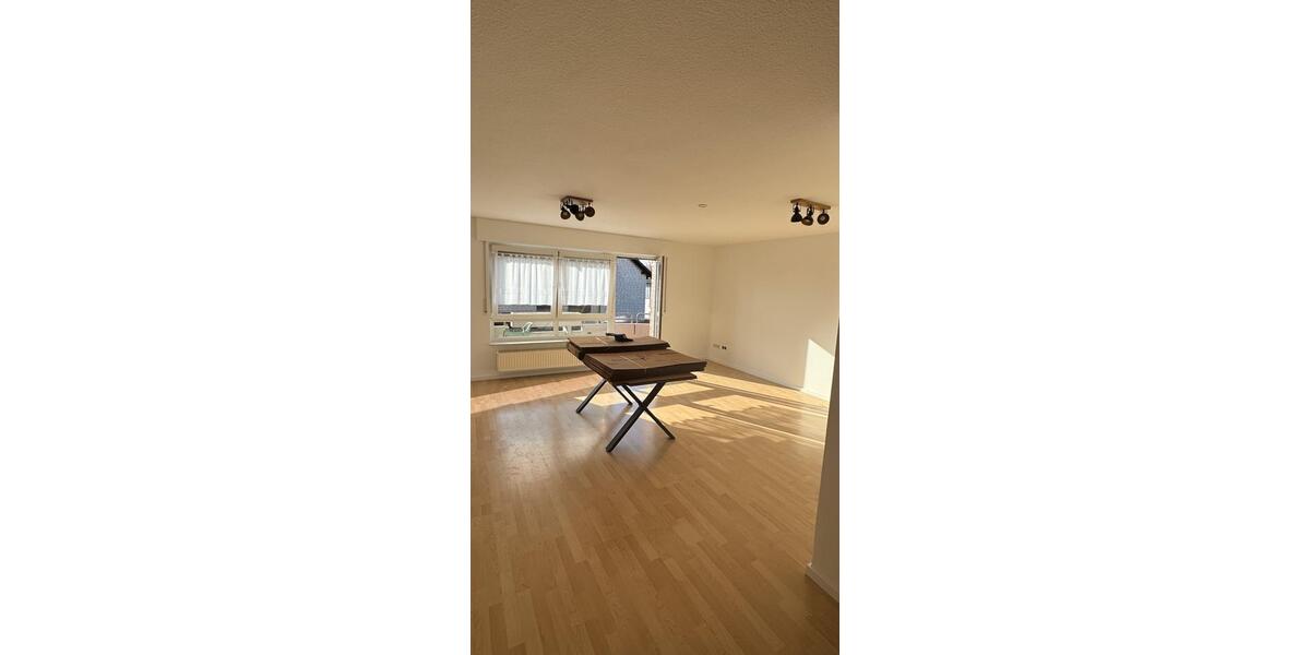 Etagenwohnung Melle - 3 Zimmer, 80 m&sup2;, 800&euro; | Angebot:26035342