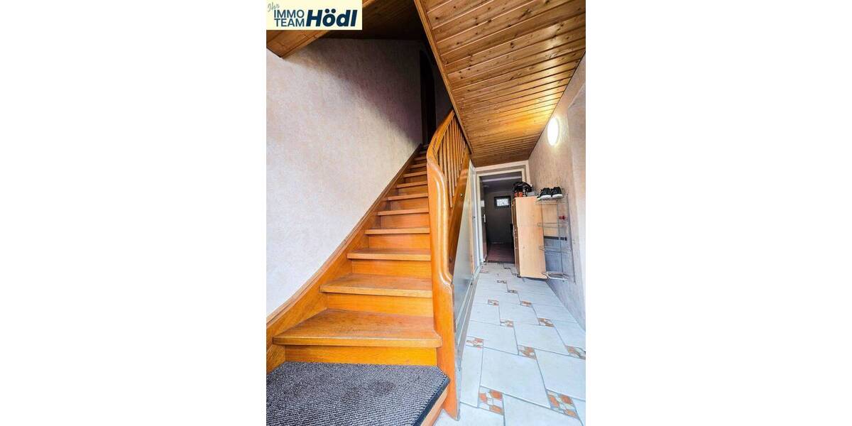 Einfamilienhaus Reutlingen Rommelsbach - 9 Zimmer, 154 m&sup2;, 349.000&euro; | Angebot:26029302