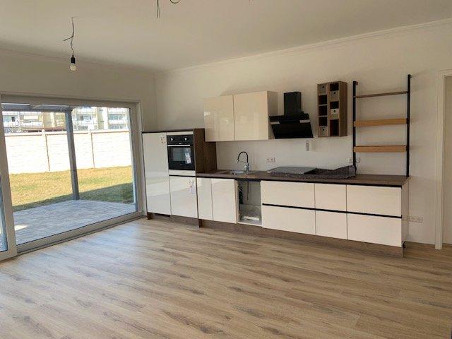 Maisonettenwohnung Burg Stargard - 3 Zimmer, 150 m&sup2;, 1.500&euro; | Angebot:26337189