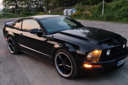 Ford Mustang 203.273 km 12.000 &euro; Reichshof 51580