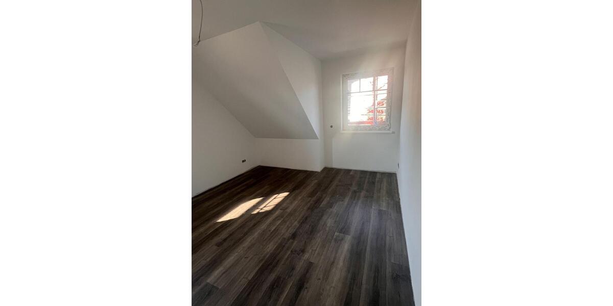 Doppelhaushälfte Stelle - 5 Zimmer, 140 m&sup2;, 675.000&euro; | Angebot:26112407