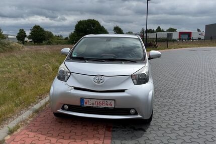 Toyota IQ 167.089 km 4.890 &euro; salzhausen 21376