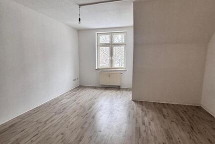 Wohnung Bad Dürrenberg - 2.5 Zimmer, 59 m&sup2;, 490&euro; | Angebot:24688993