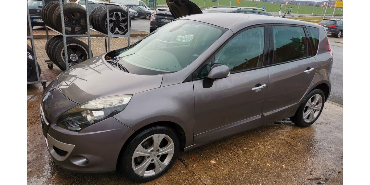 Renault Scenic 185.636 km 4.500 &euro; Neustadt an der Orla 07806