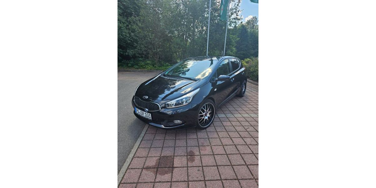 Kia ceed / Ceed 133.000 km 5.000 &euro; Dahn 66994