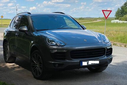 Porsche Cayenne 138.000 km 41.500 € Fürth 90765