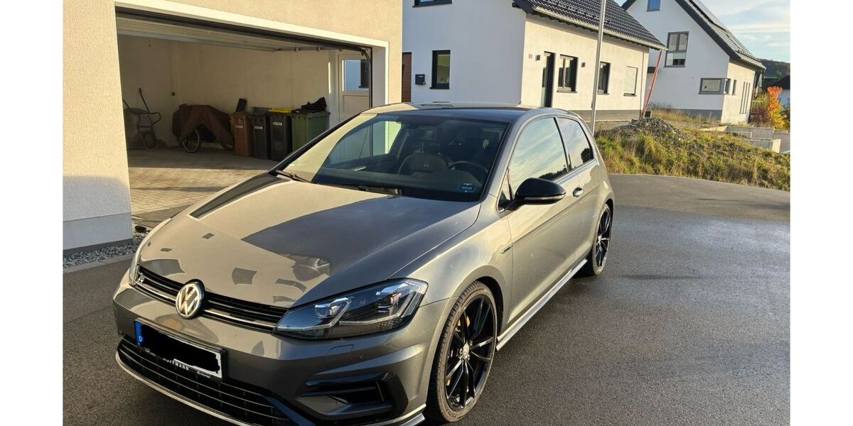 VW Golf 111.580 km 22.990 &euro; Schmallenberg 57392