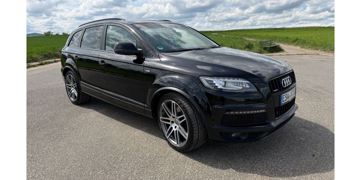 Audi Q7 228.000 km 15.900 &euro; Eschwege 37269