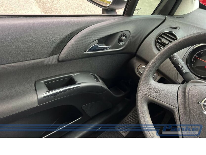 Opel Meriva Selection 1.4*Klima*Allwetter*Isofix* 171.698 km 4.990 € Berlin 13187