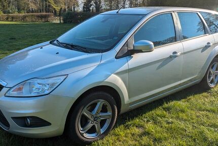 Ford Focus 239.386 km 2.250 &euro; Vorwerk 27412