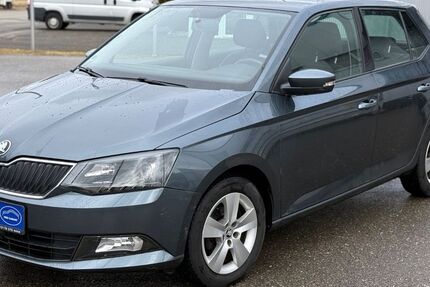 Skoda Fabia 129.000 km 7.999 &euro; Tuttlingen 78532