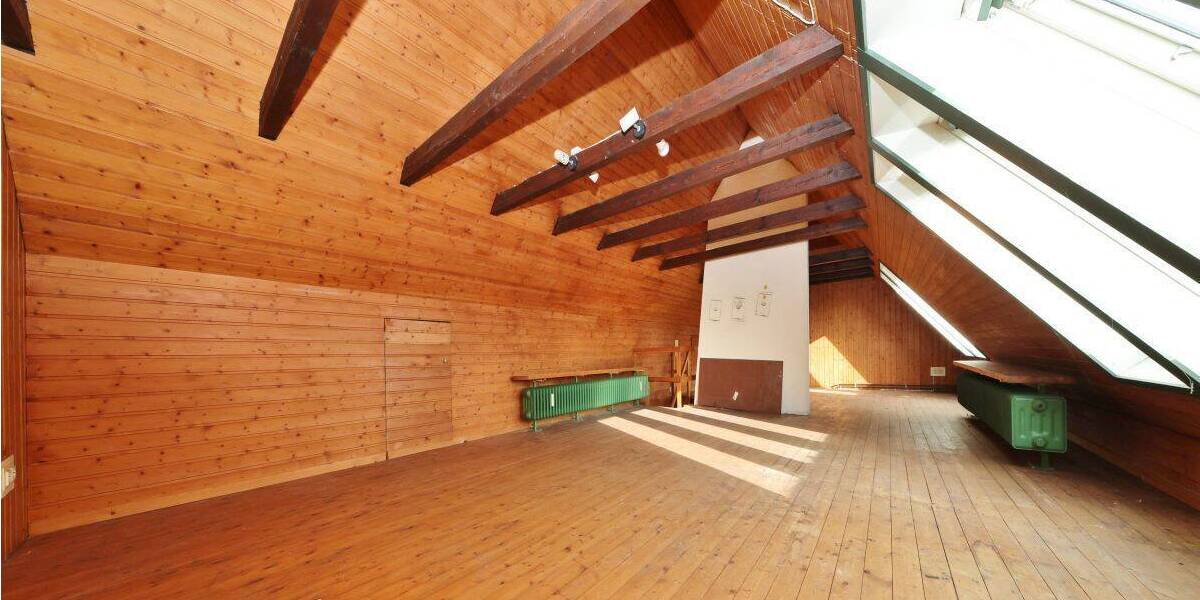 Mehrfamilienhaus, Wohnhaus Zetel Neuenburg - 6 Zimmer, 135 m&sup2;, 295.000&euro; | Angebot:26825651