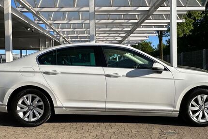 VW Passat 140.000 km 13.950 &euro; Dinslaken 46539