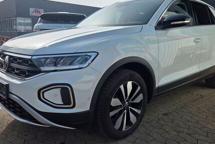 VW T-Roc 4.200 km 23.499 &euro; Garbsen bei Hannover 30827