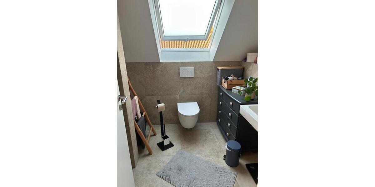 Dachgeschoßwohnung Paderborn Univiertel - 2 Zimmer, 41 m&sup2;, 680&euro; | Angebot:26408977