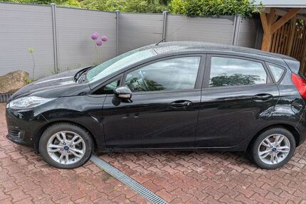 Ford Fiesta 113.000 km 8.000 &euro; Amelinghausen 21385