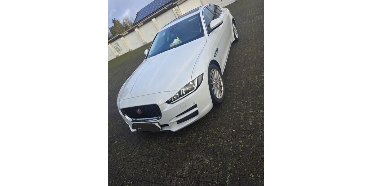 Jaguar XE 68.813 km 15.990 &euro; Dorsten 46284