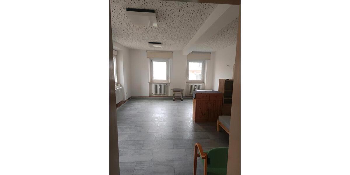 Mehrfamilienhaus, Wohnhaus Ansbach - 10 Zimmer, 238 m&sup2;, 379.000&euro; | Angebot:26112197