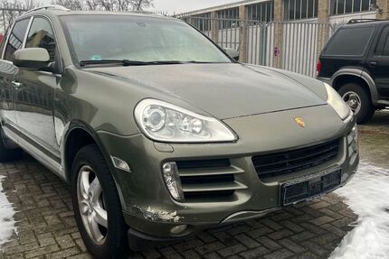 Porsche Cayenne 230.000 km 8.200 &euro; Bremen 28215
