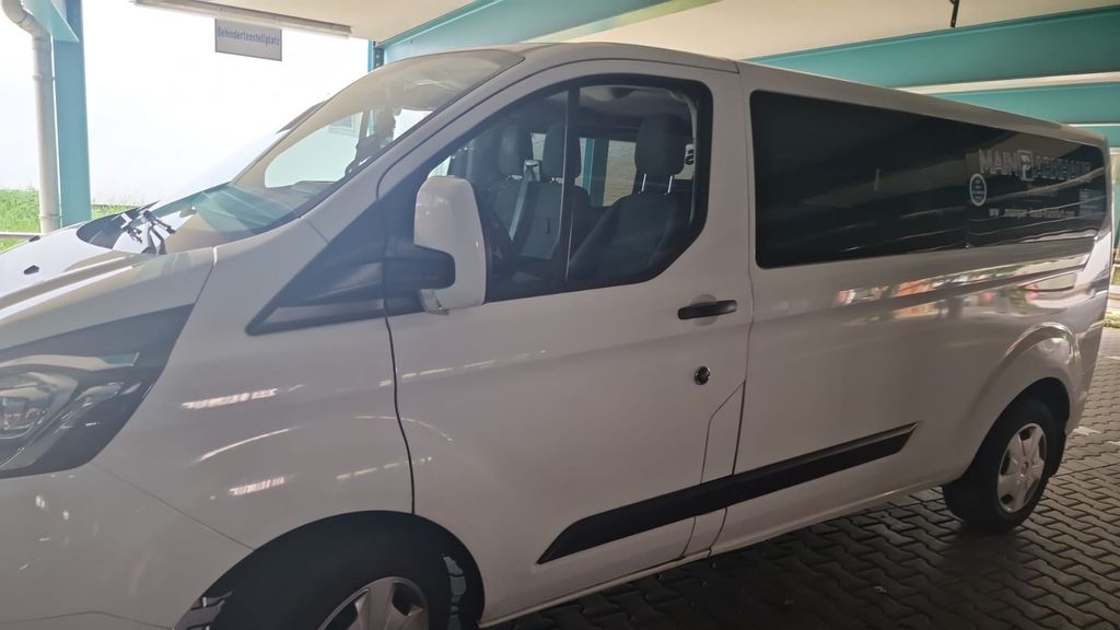 Ford Tourneo Custom 215.000 km 15.500 &euro; Rüsselsheim 65428