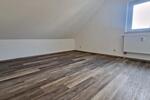 Dachgeschoßwohnung Bürstadt - 3 Zimmer, 72 m&sup2;, 930&euro; | Angebot:26302637