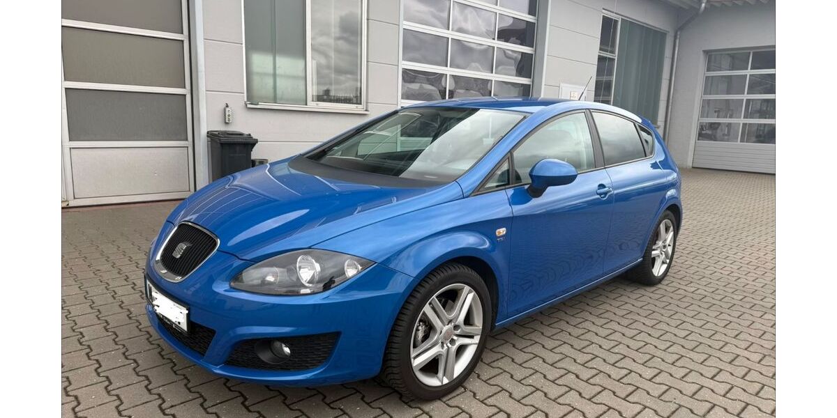 Seat Leon 121.000 km 3.800 &euro; München 81539