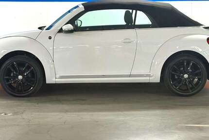 VW Beetle 45.000 km 17.900 &euro; Berlin-Tiergarten 10785