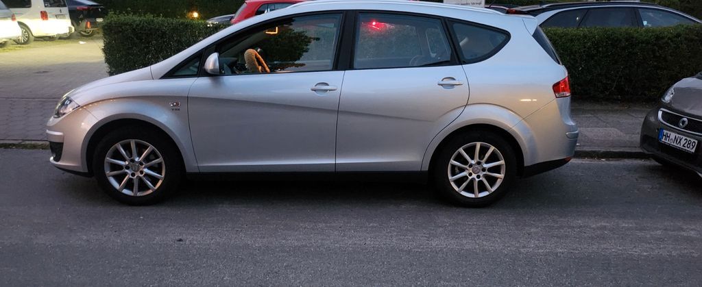 Seat Altea 147.000 km 5.599 € Hamburg 22047