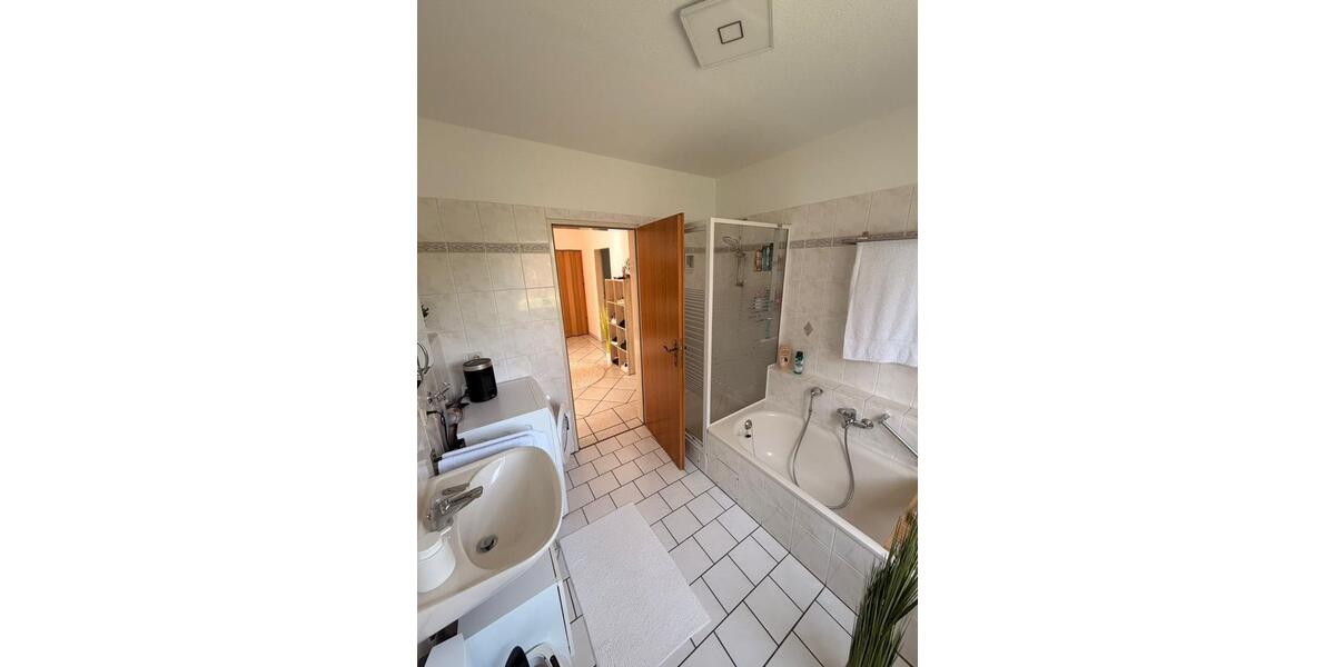 Erdgeschoßwohnung Sibbesse - 5 Zimmer, 88 m&sup2;, 150.000&euro; | Angebot:26844314
