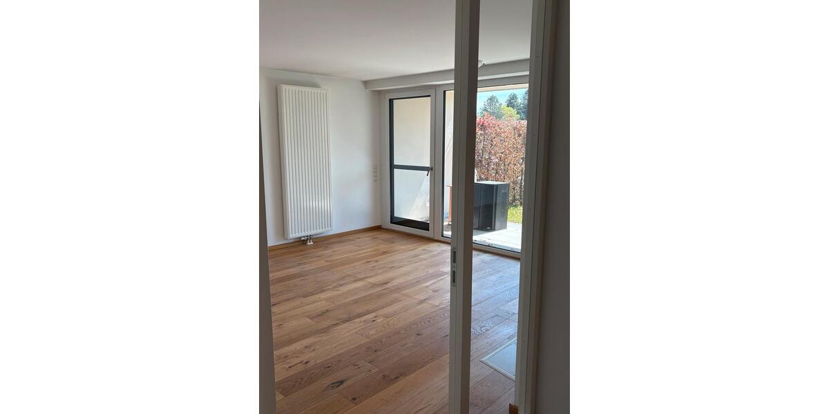 Terrassenwohnung Kempten (Allgäu) Auf der Halde - 2 Zimmer, 63 m&sup2;, 1.110&euro; | Angebot:26394289