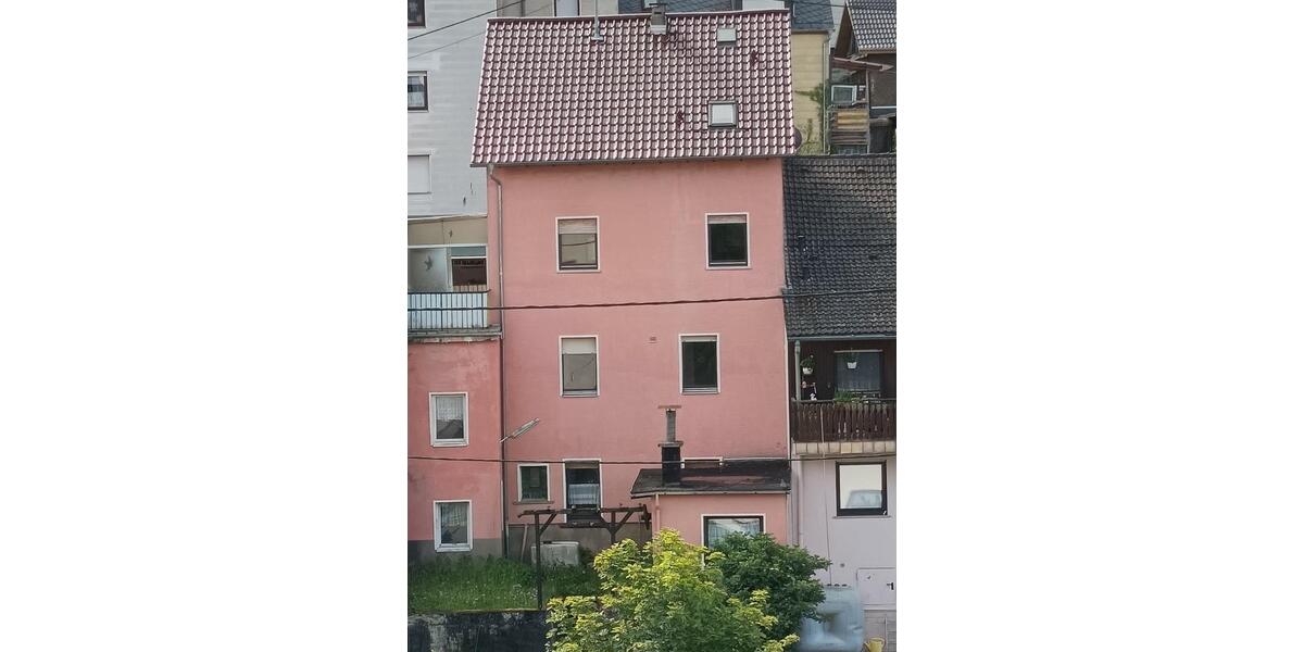 Einfamilienhaus Idar-Oberstein Oberstein - 7 Zimmer, 151 m&sup2;, 130.000&euro; | Angebot:26818568