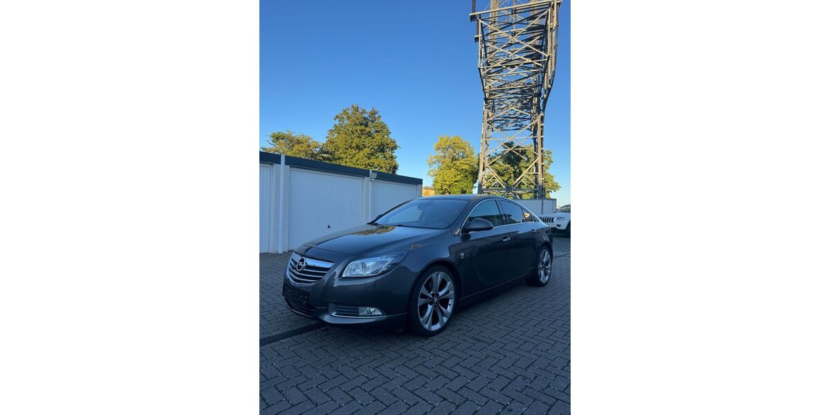 Opel Insignia 214.000 km 4.850 &euro; Petersberg Landkreis Fulda 36100