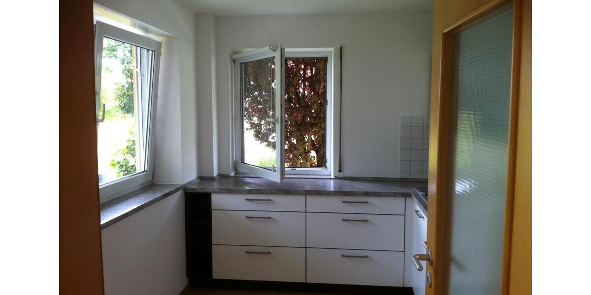 Verkaufe helle 2 Zimmer Wohnung in Hauzenberg EG Juli August 26 2 zimmer