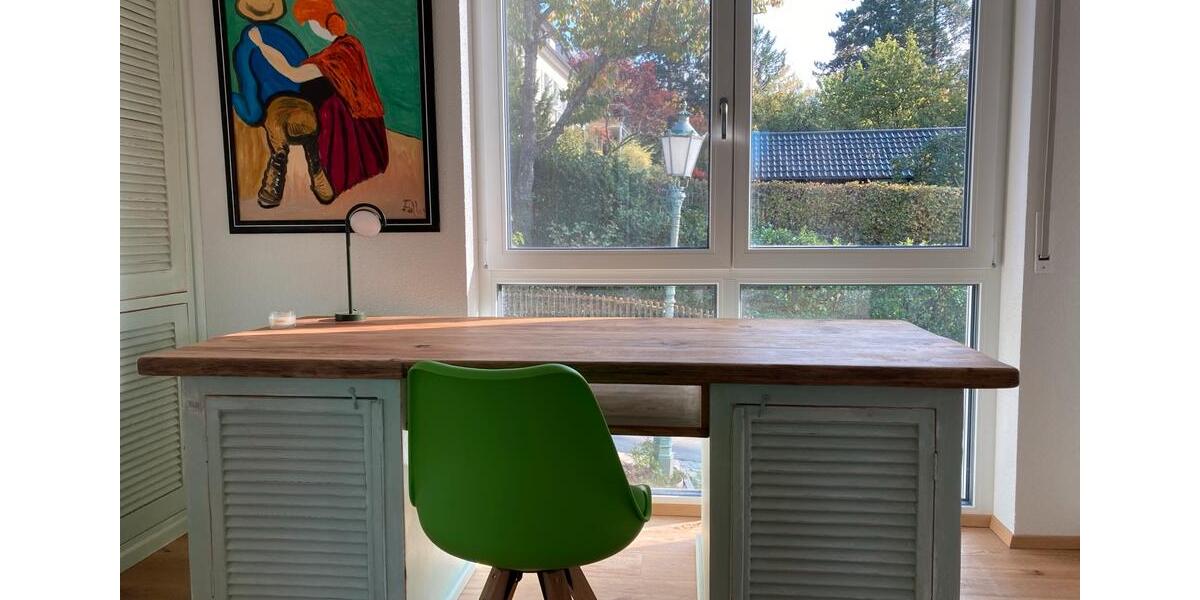 Einfamilienhaus Reutlingen Orschel-Hagen - 4 Zimmer, 140 m&sup2;, 2.900&euro; | Angebot:24708331