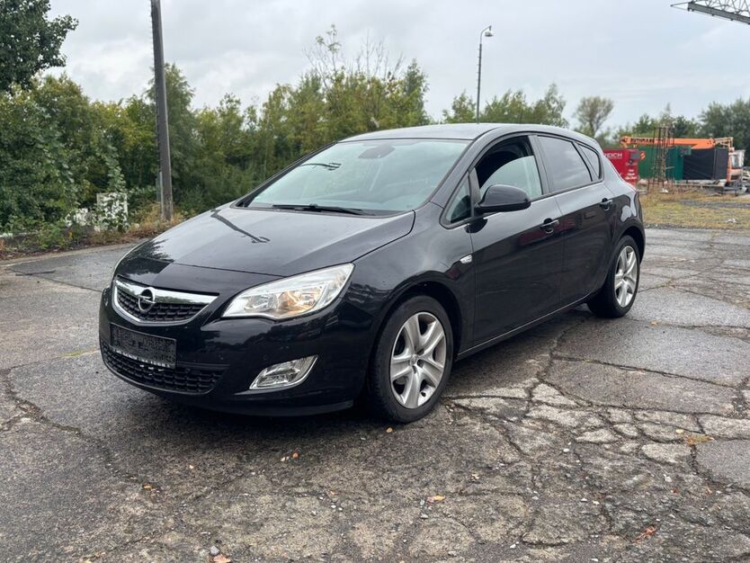 Opel Astra 190.633 km 2.600 € Dornburg OT Frickhofen 65599