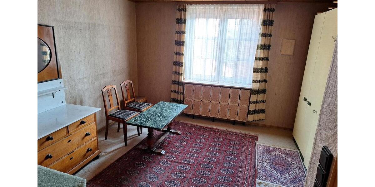 Einfamilienhaus Edenkoben - 7 Zimmer, 178 m&sup2;, 260.000&euro; | Angebot:27093866