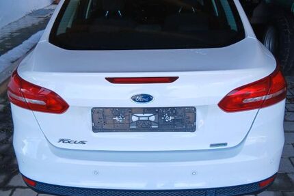 Ford Focus 17.500 km 10.500 &euro; Waakirchen 83666