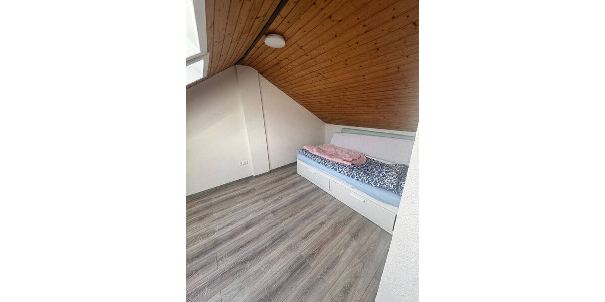 Doppelhaushälfte Heidenheim Innenstadt - 5 Zimmer, 131 m&sup2;, 379.000&euro; | Angebot:26344121