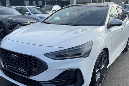 Ford Focus 11.466 km 34.290 &euro; Bad Berleburg 57319